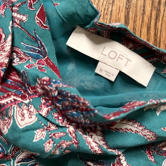 LOFT one shoulder top. - Picture 2 of 2